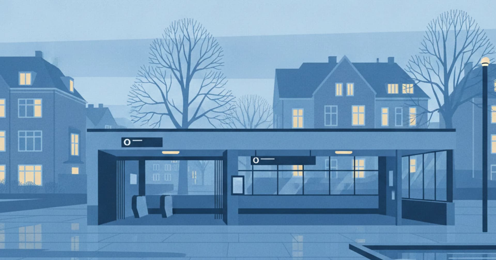 Moderner, leerer U-Bahn-Eingang in Hamburg am Morgen, regennasse Pflastersteine und Alstervillen
